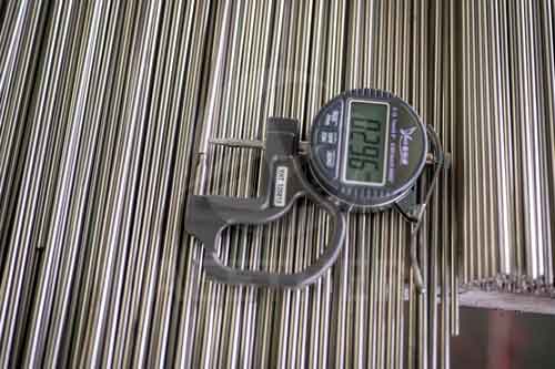 Inconel 602CA capillary tube wall thickness inspection