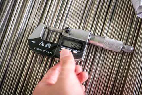 Inconel 602CA capillary tube outer diamter inspection