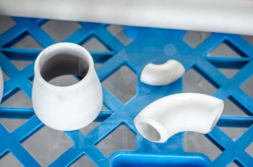 Inconel 602CA elbow pickled