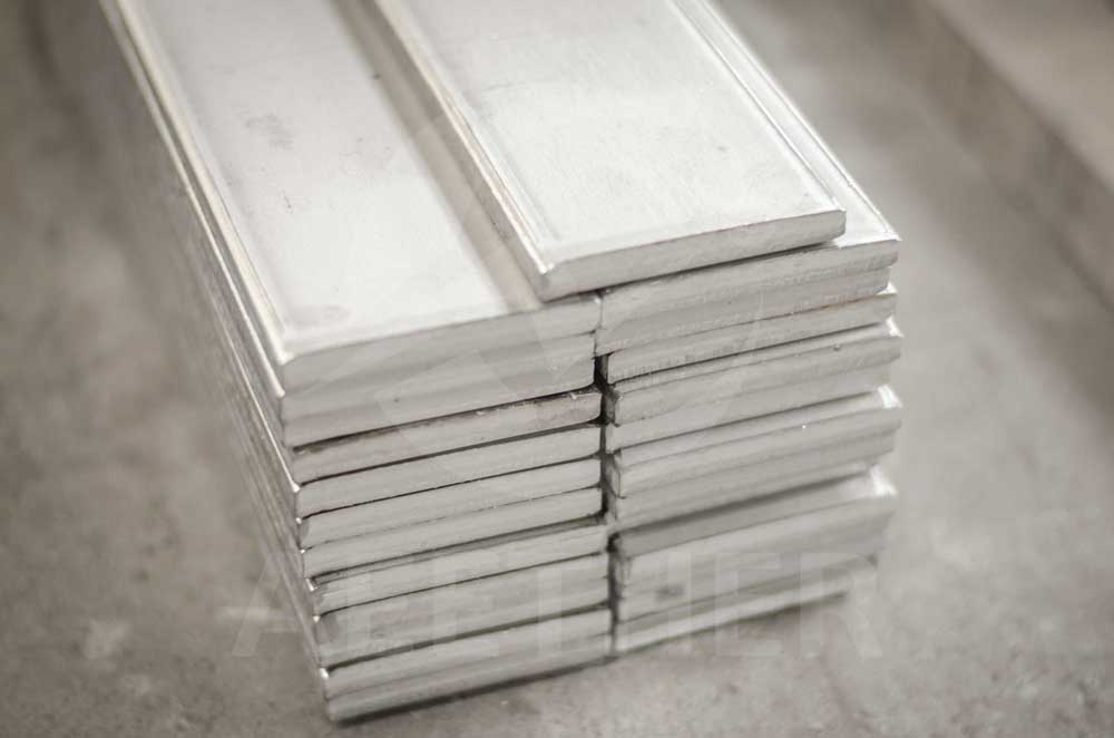 photo of nickel alloy bars